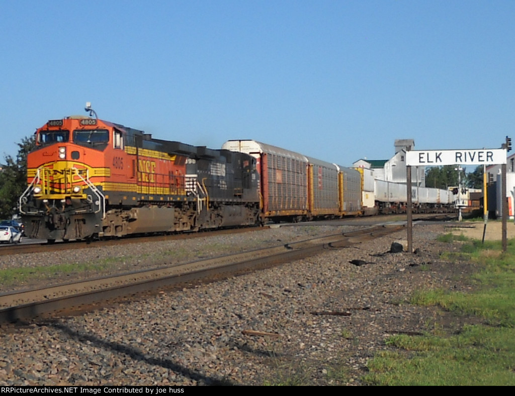 BNSF 4805 East